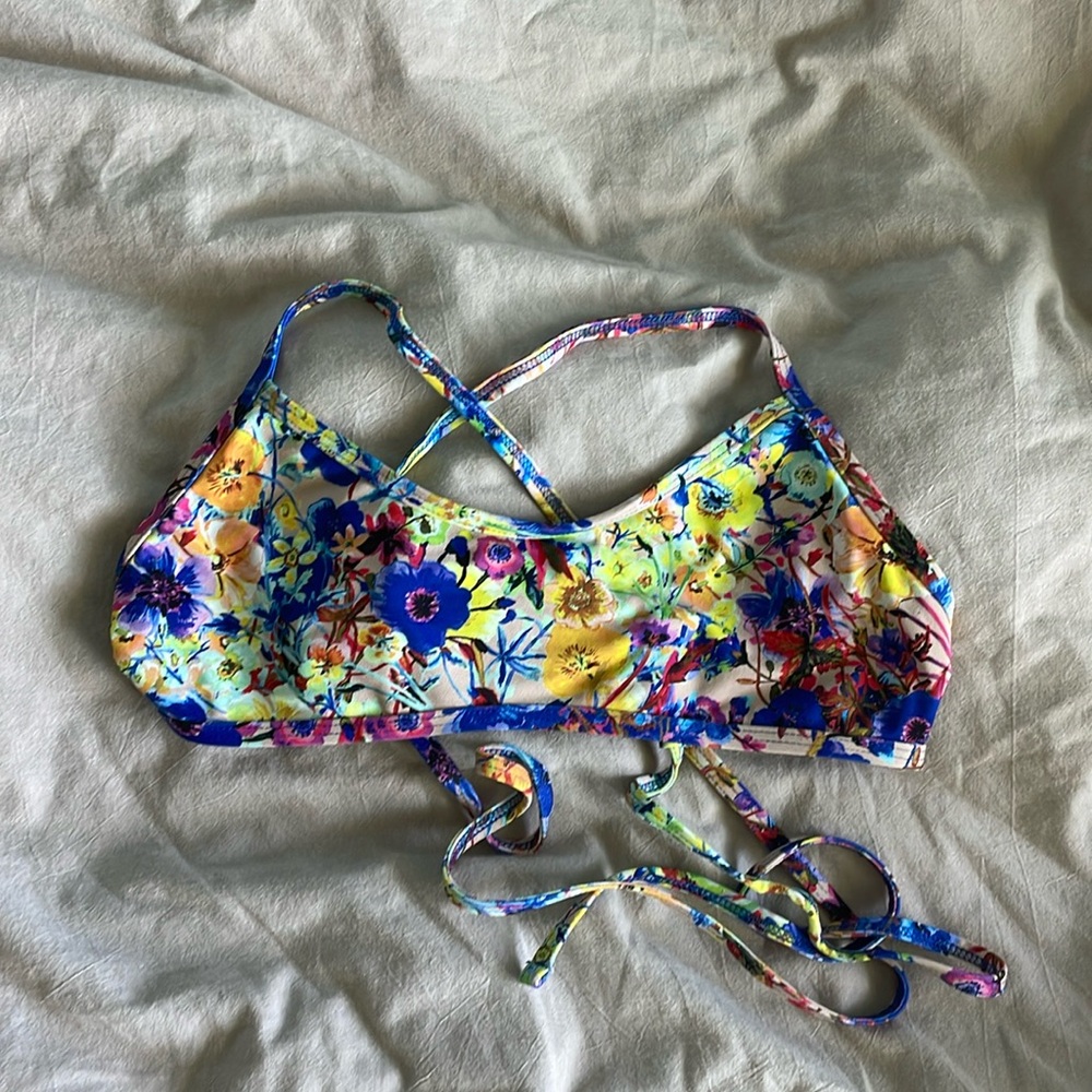 Jolyn Harrison Swim Top - Women’s XL